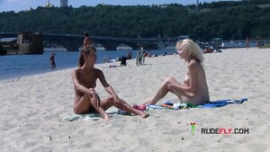Sexy Fit young nudist babes